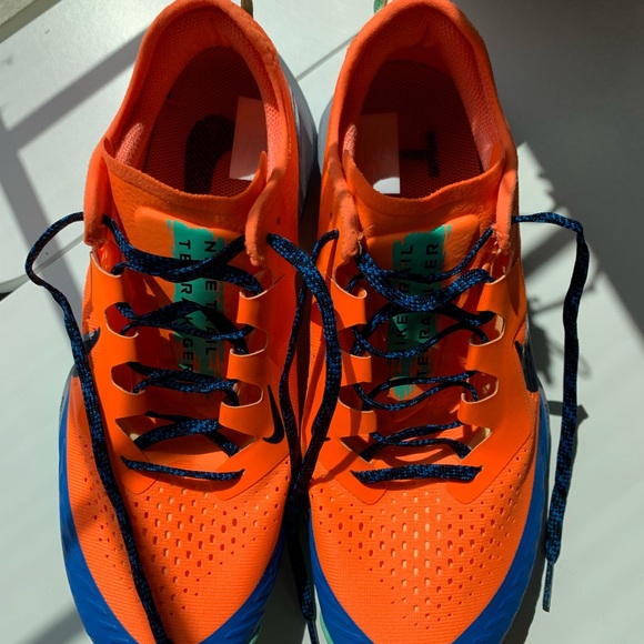 Size 8 - Nike Air Zoom Terra Kiger 7 Total Orange 2021 - Picture 2 of 9